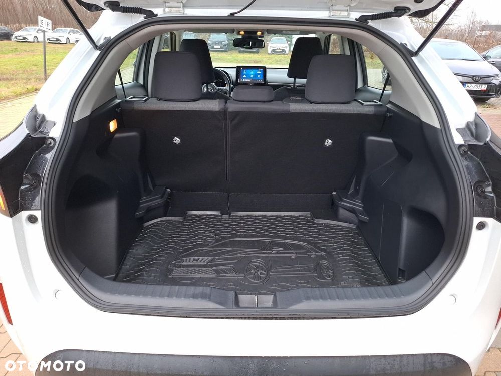 Toyota Yaris Cross Hybrid 1.5 Comfort - 18