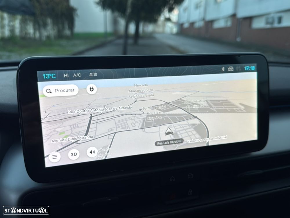 Jeep Avenger 54 kWh Summit - 23