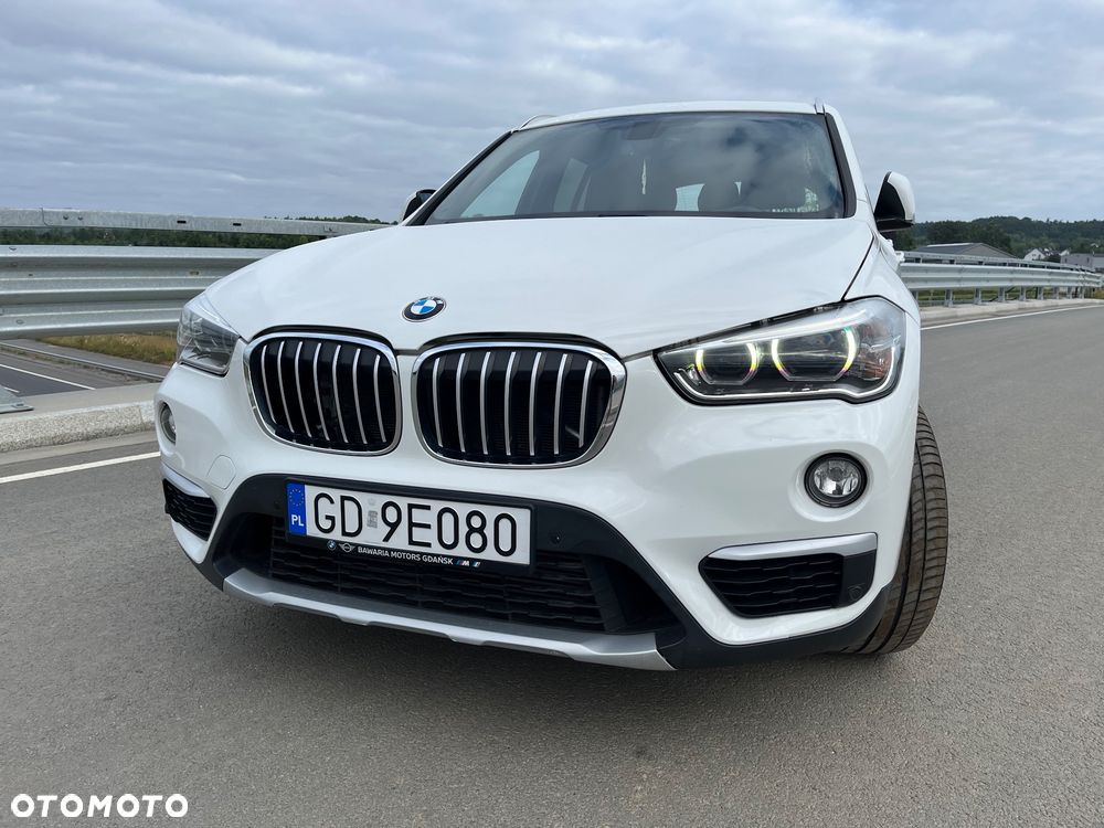 BMW X1 xDrive28i xLine - 1