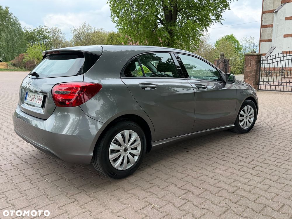 Mercedes-Benz Klasa A 180 d Activity Edition - 7
