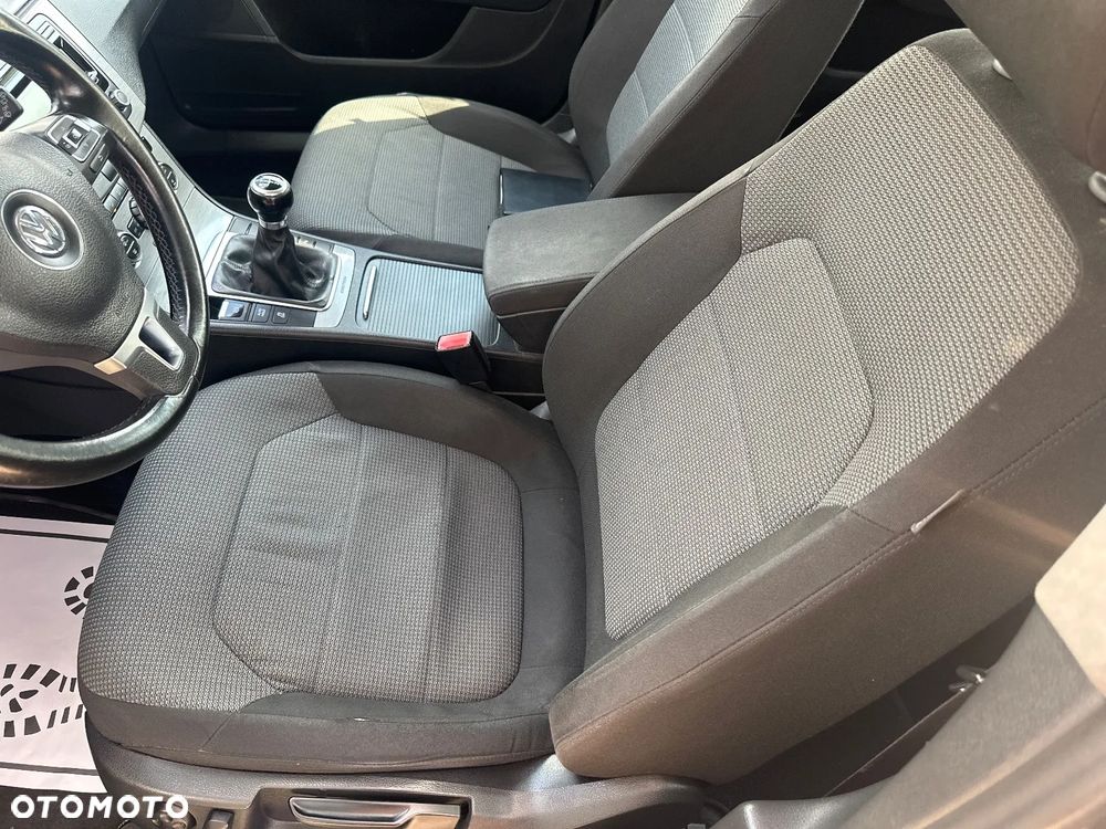 Volkswagen Passat 2.0 TDI 4Motion BlueMotion Technol Comfortline - 21
