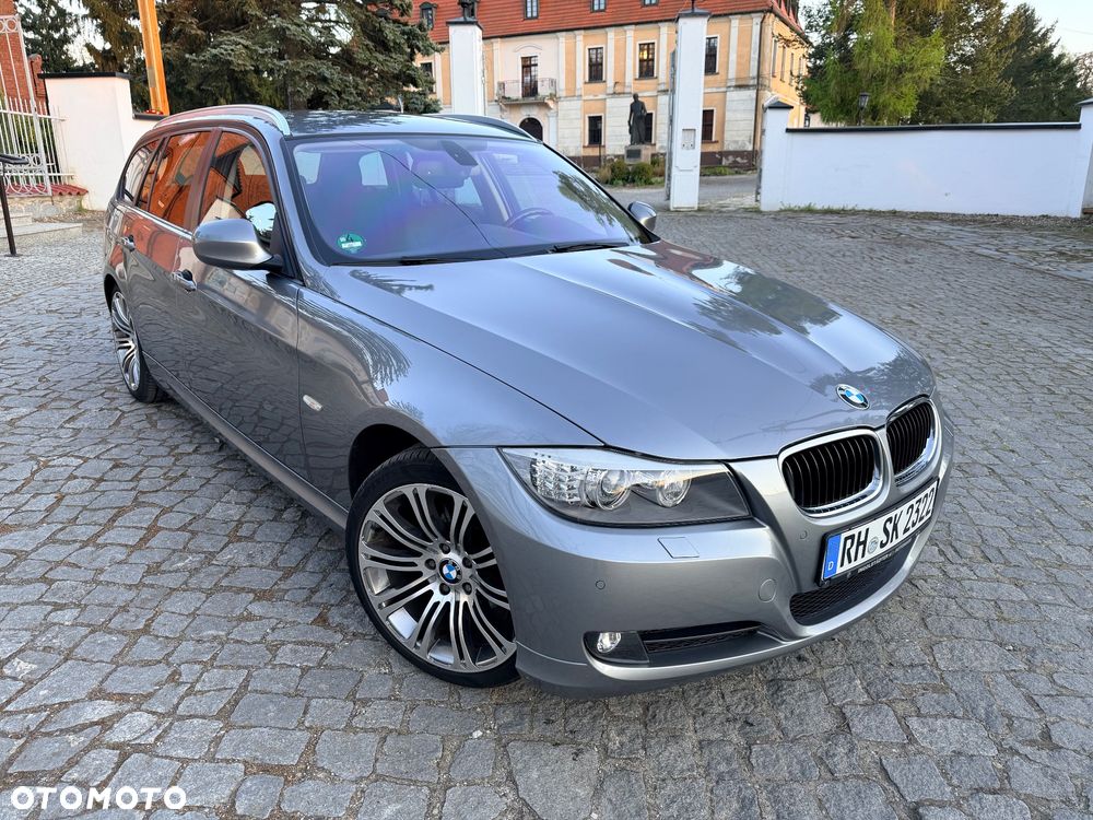 BMW Seria 3 320d xDrive - 1
