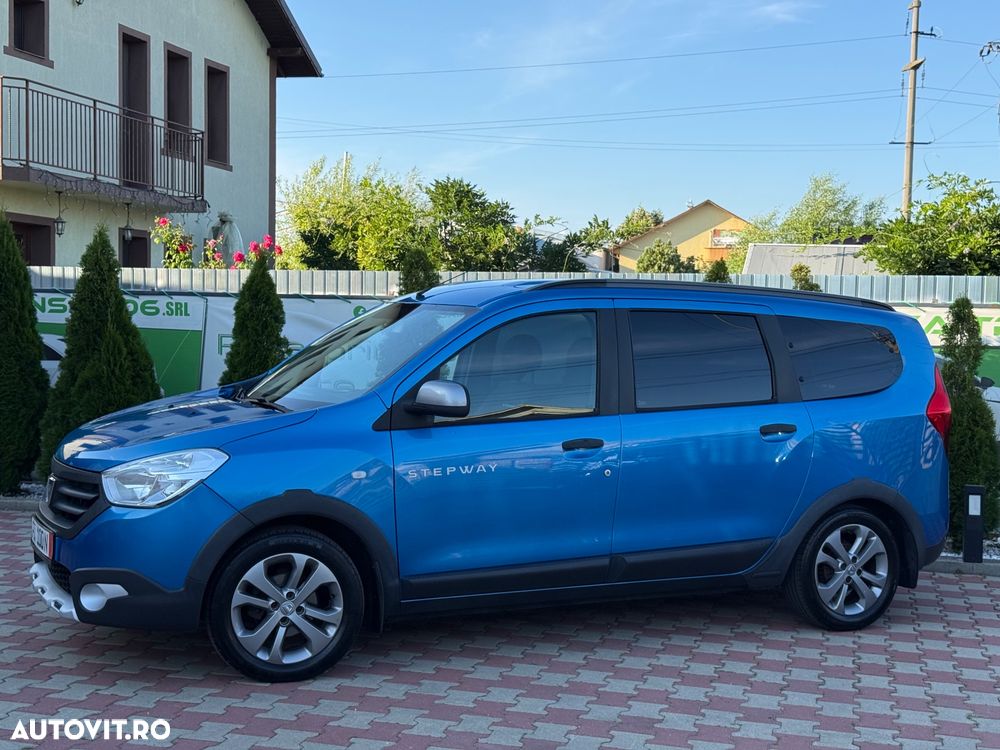 Dacia Lodgy 1.5 dCi Stepway - 9
