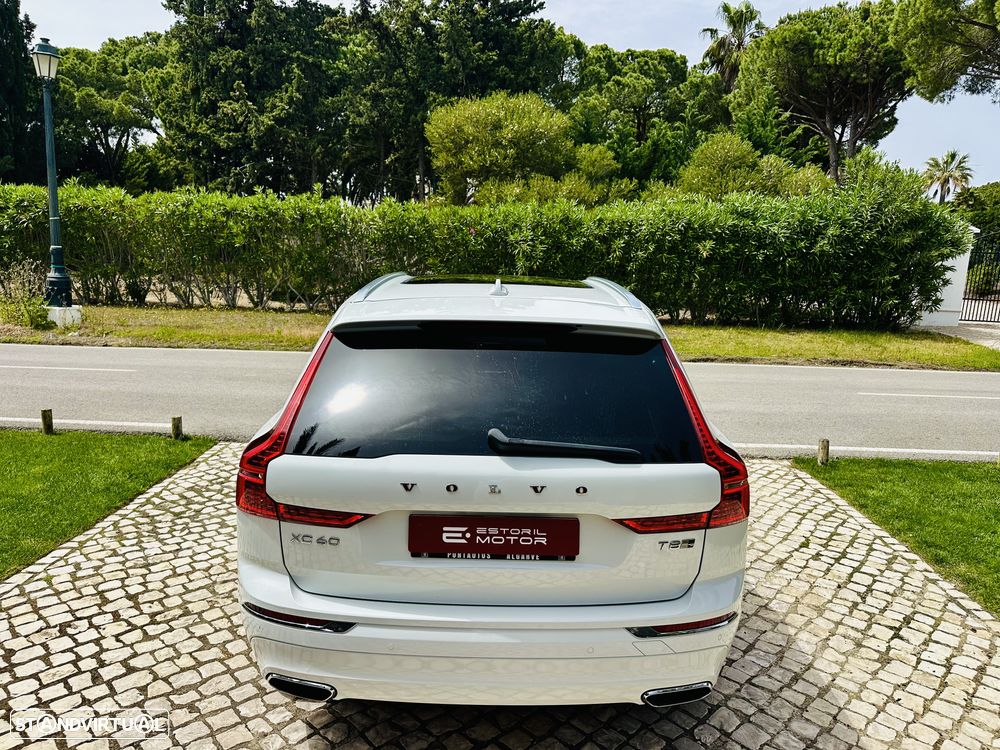 Volvo XC 60 2.0 T6 PHEV Inscription AWD - 11