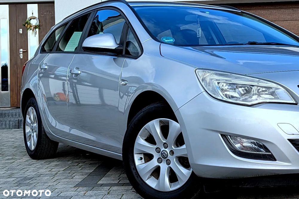 Opel Astra - 24