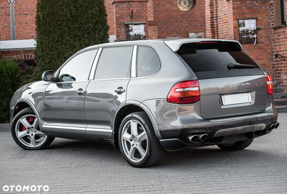 Porsche Cayenne Turbo Tiptronic S - 15