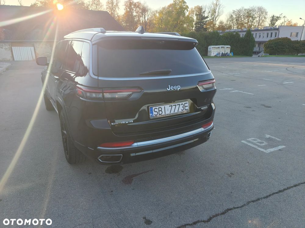 Jeep Grand Cherokee - 14
