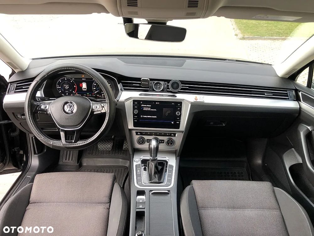 Volkswagen Passat 2.0 TDI BMT Comfortline DSG - 11