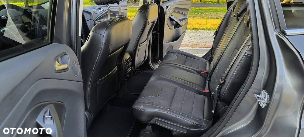 Ford Kuga 1.6 EcoBoost 2x4 Individual - 13