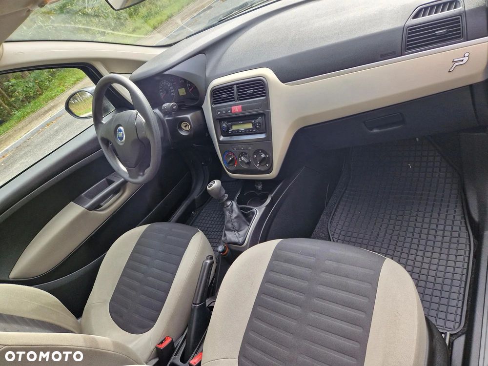 Fiat Grande Punto 1.4 8V - 9