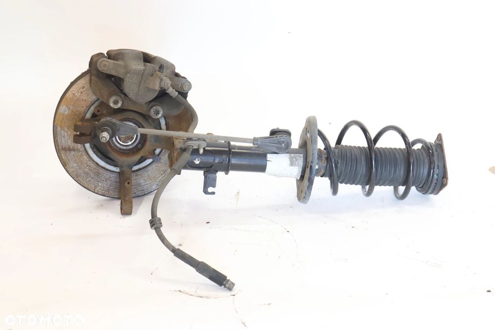 Opel Corsa F zwrotnica przód prawa 9837414780 - 3