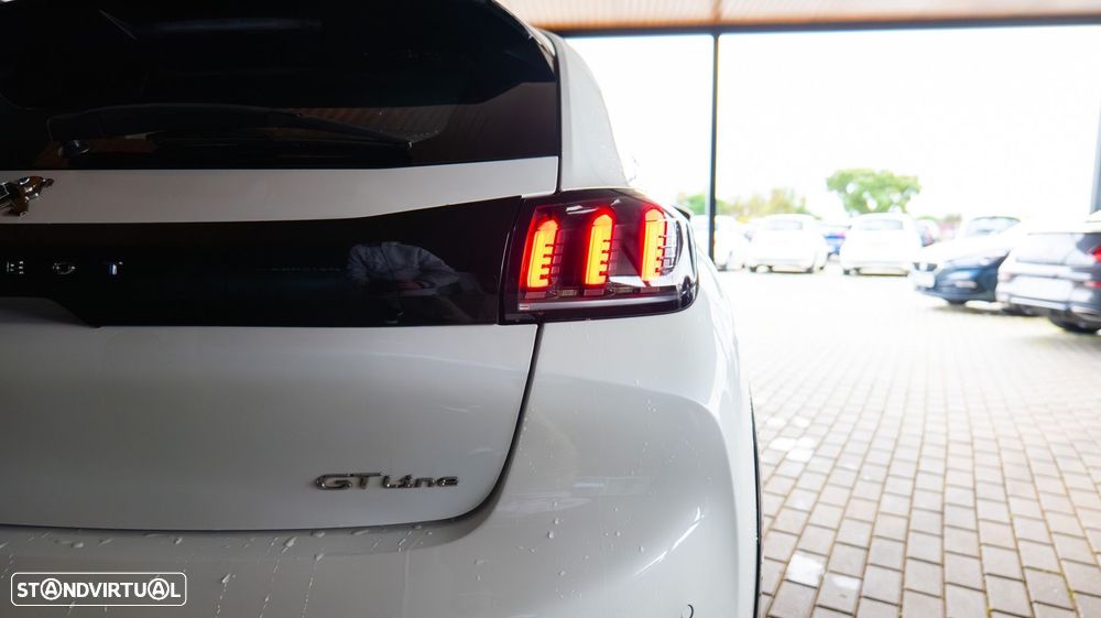 Peugeot 208 1.2 PureTech GT Line - 33