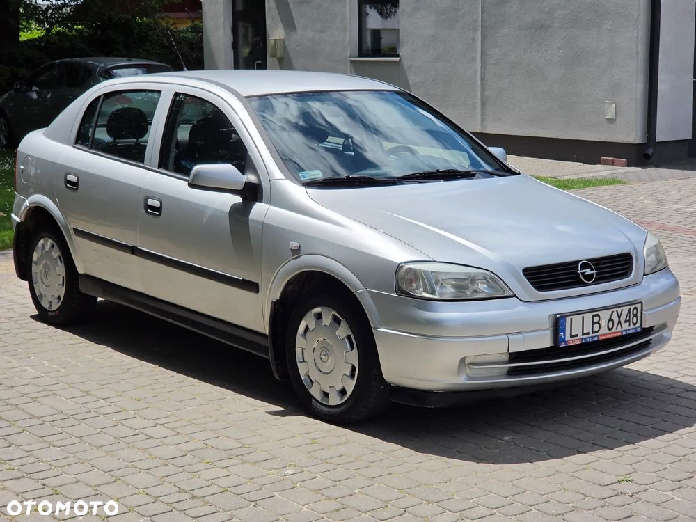 Opel Astra - 1