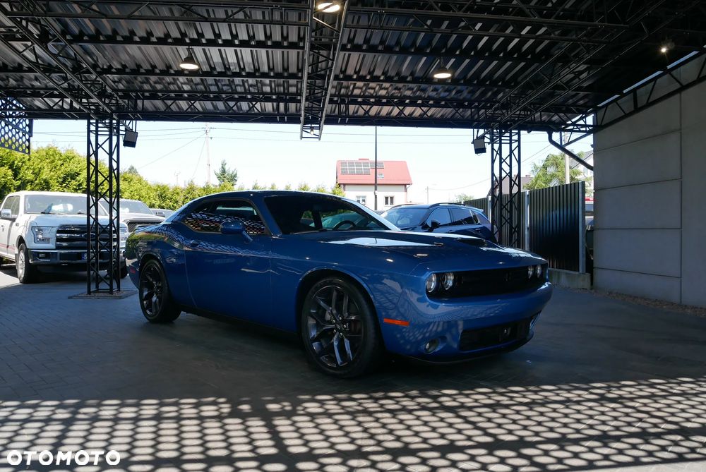 Dodge Challenger 5.7 R/T - 2