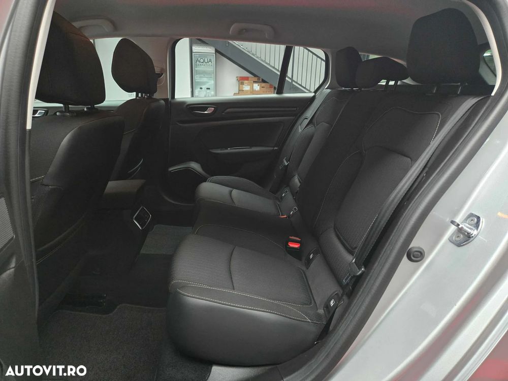 Renault Megane TCe 140 GPF EDC BUSINESS EDITION - 14