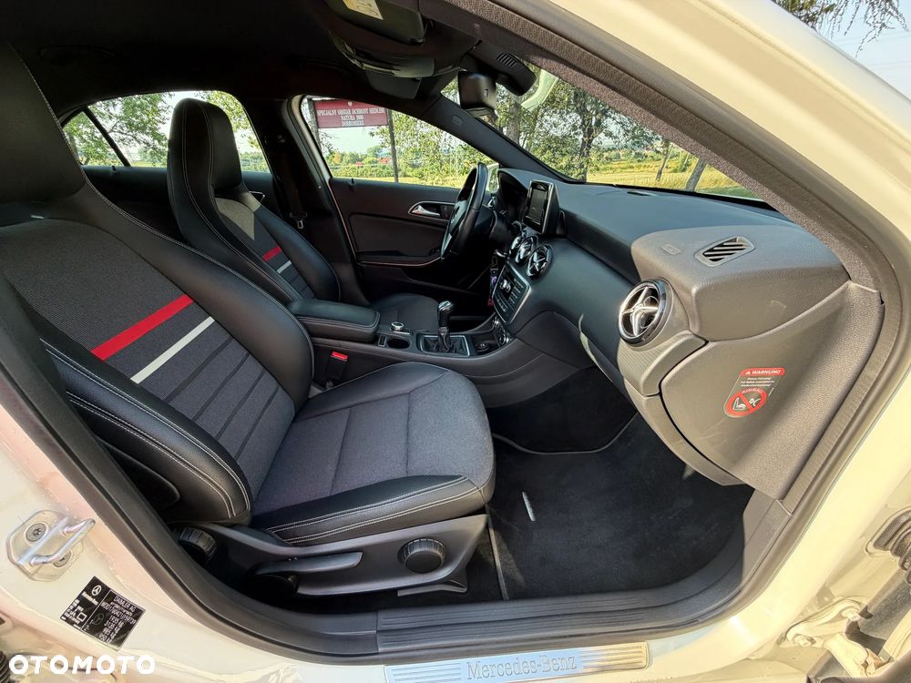 Mercedes-Benz Klasa A 180 (BlueEFFICIENCY) Style - 15