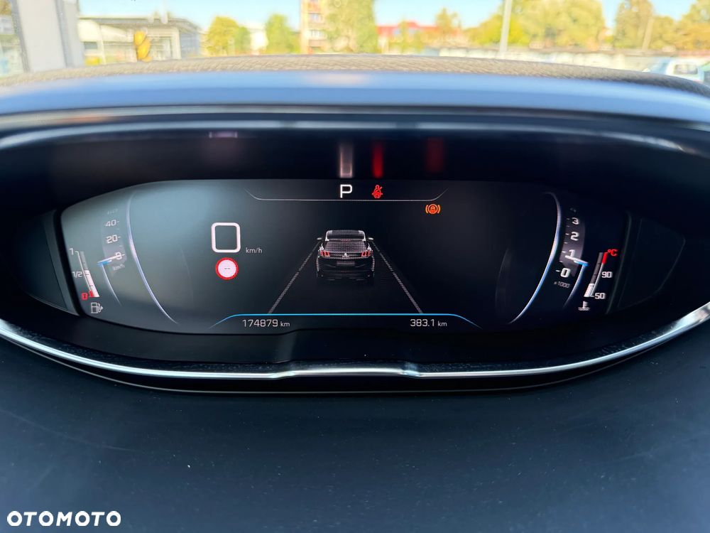 Peugeot 3008 1.5 BlueHDi Allure Pack S&S EAT8 - 21