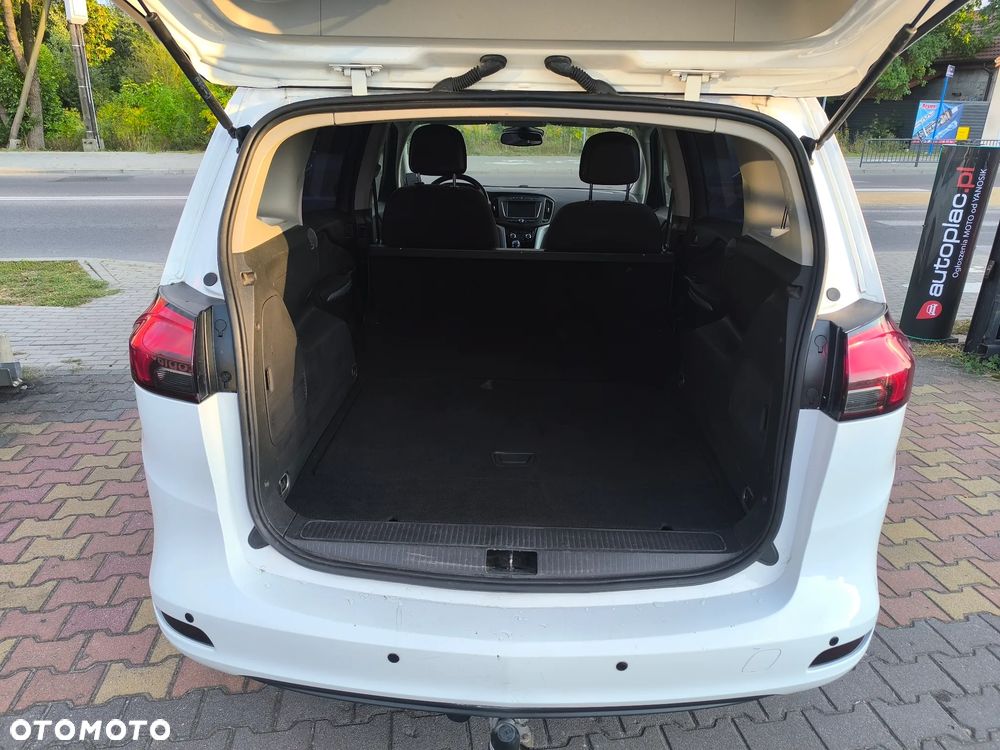 Opel Zafira - 19