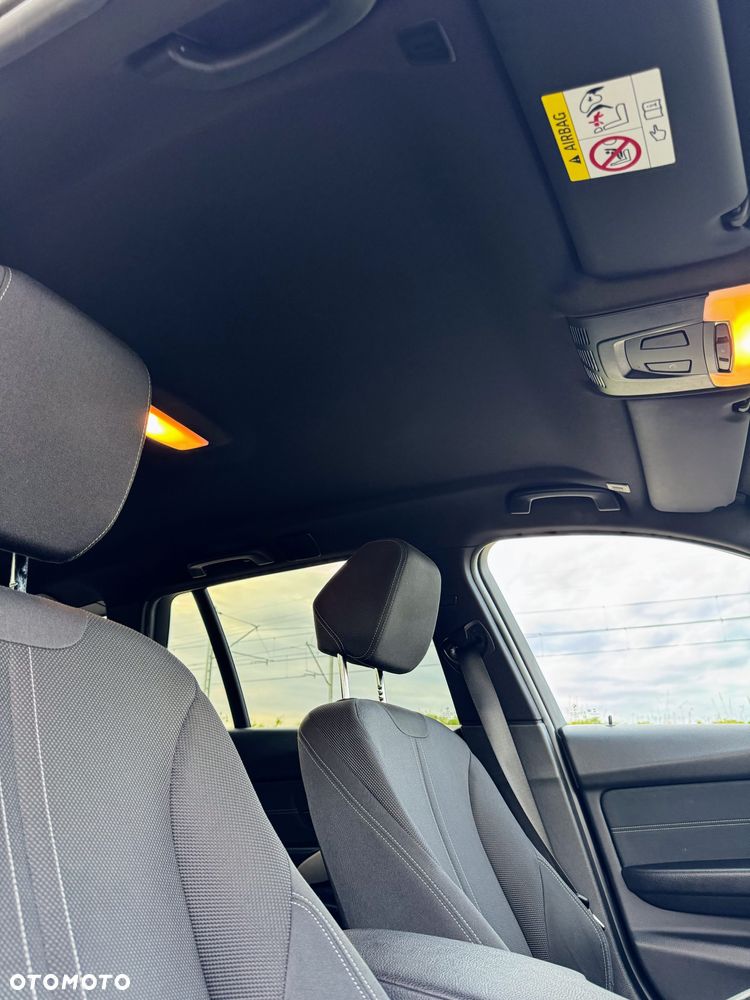 BMW Seria 3 318d Sport Line Shadow - 20