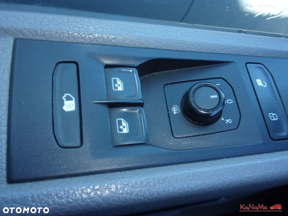 Volkswagen Transporter - 35