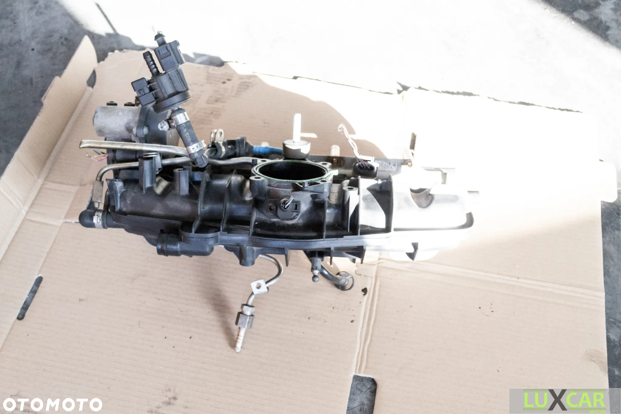 AUDI A4 B7 KOLEKTOR SSĄCY DOLOTOWY LISTWA WTRYSKOWA 2.0 TFSI 06F133317L - 2