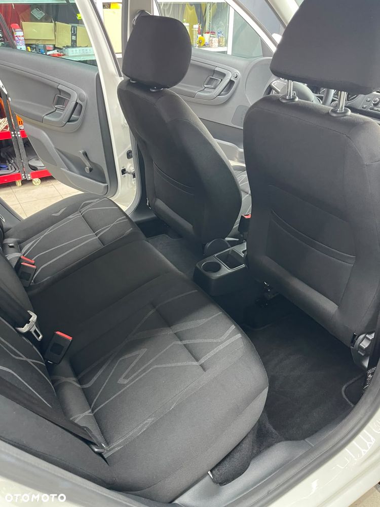 Skoda Fabia 1.6 TDI DPF Fresh - 33