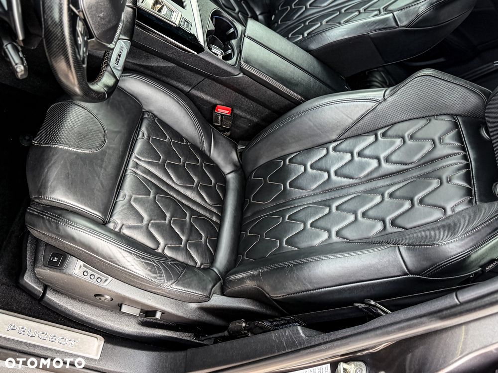 Peugeot 3008 2.0 BlueHDi GT S&S EAT8 - 23