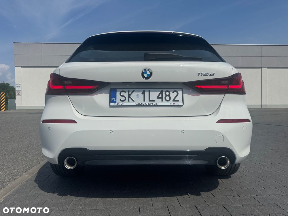 BMW Seria 1 118d Sport Line - 11