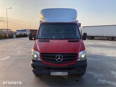 Mercedes-Benz Sprinter - 2