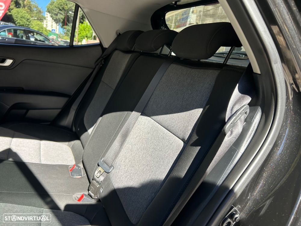Kia Stonic 1.2 MPi Vibe - 13