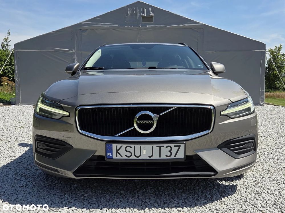 Volvo V60 D4 Geartronic Momentum - 25