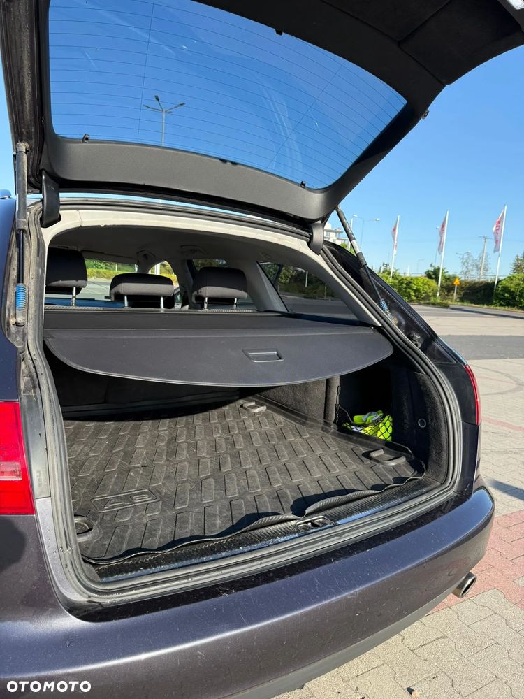 Audi A6 Avant 2.4 quattro - 7