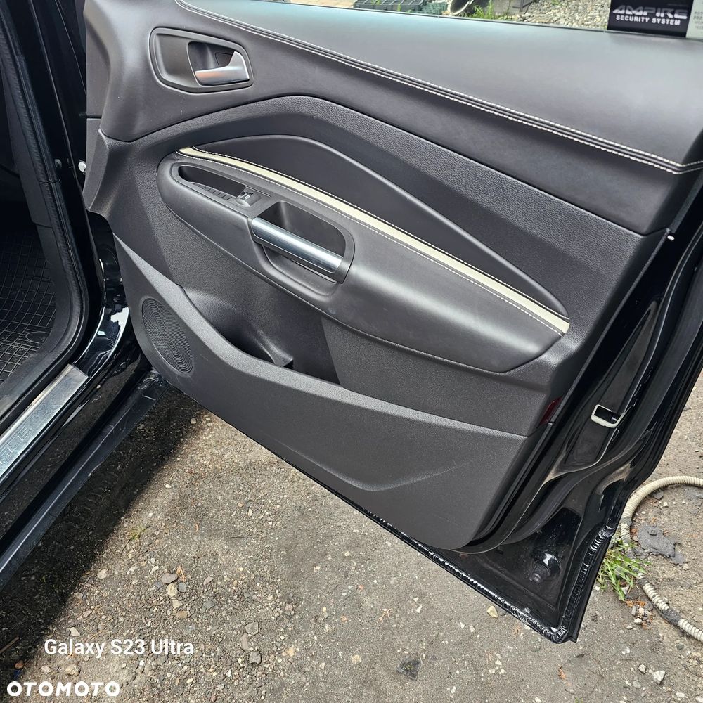 Ford Kuga 2.0 TDCi 4x4 Vignale - 21