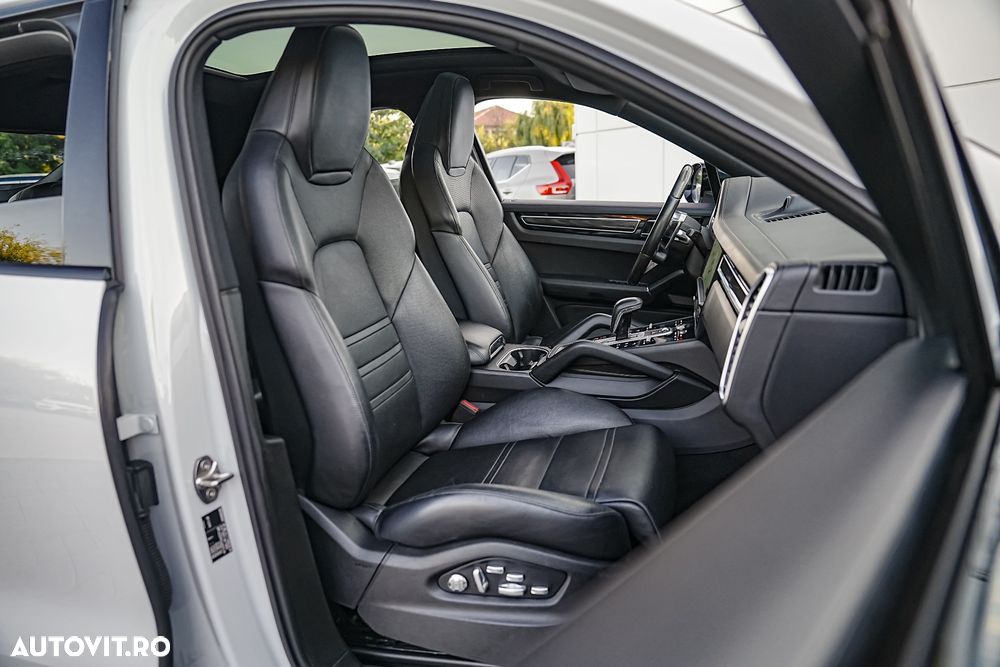 Porsche Cayenne Coupe Tiptronic S - 22