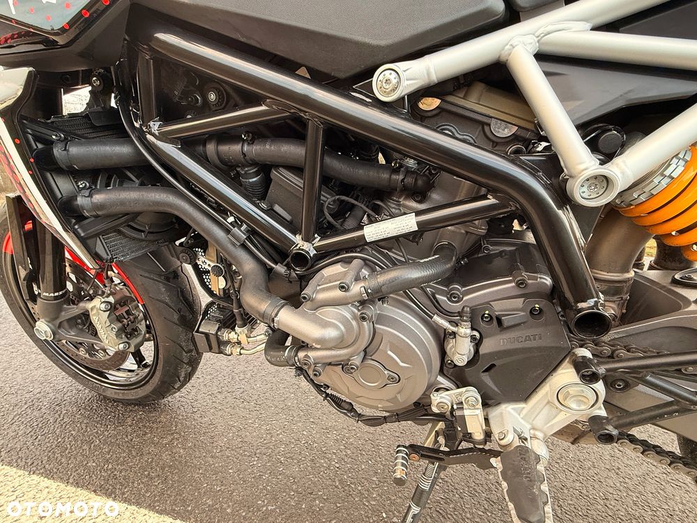 Ducati Hypermotard - 8