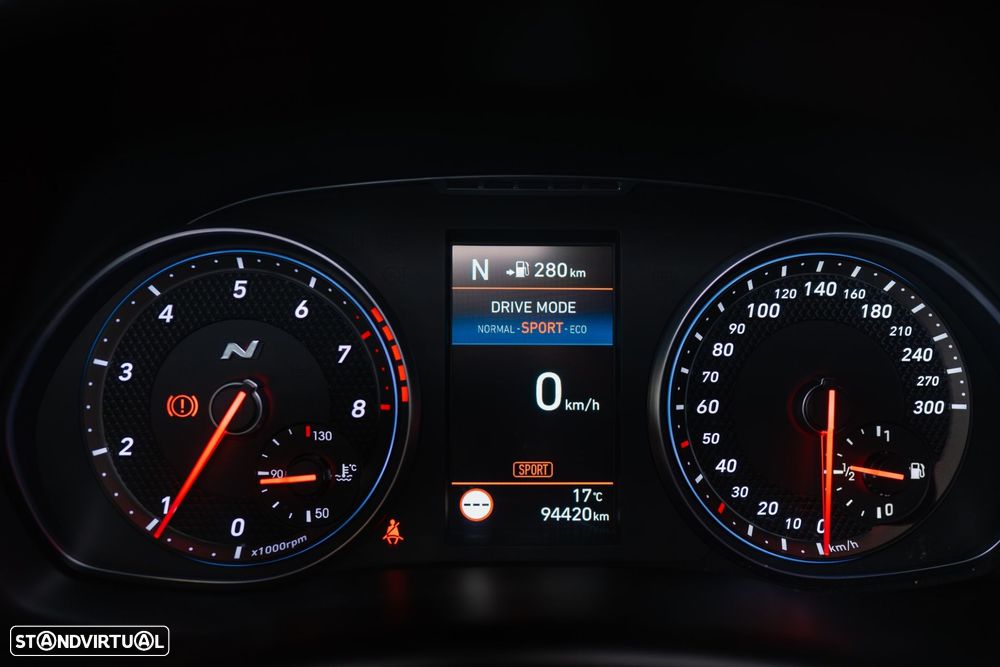Hyundai i30 N 2.0 T-GDi Performance Pack - 34