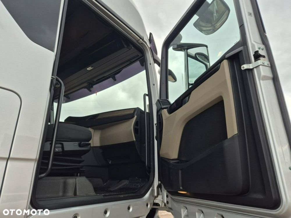 MAN Tgx - 11