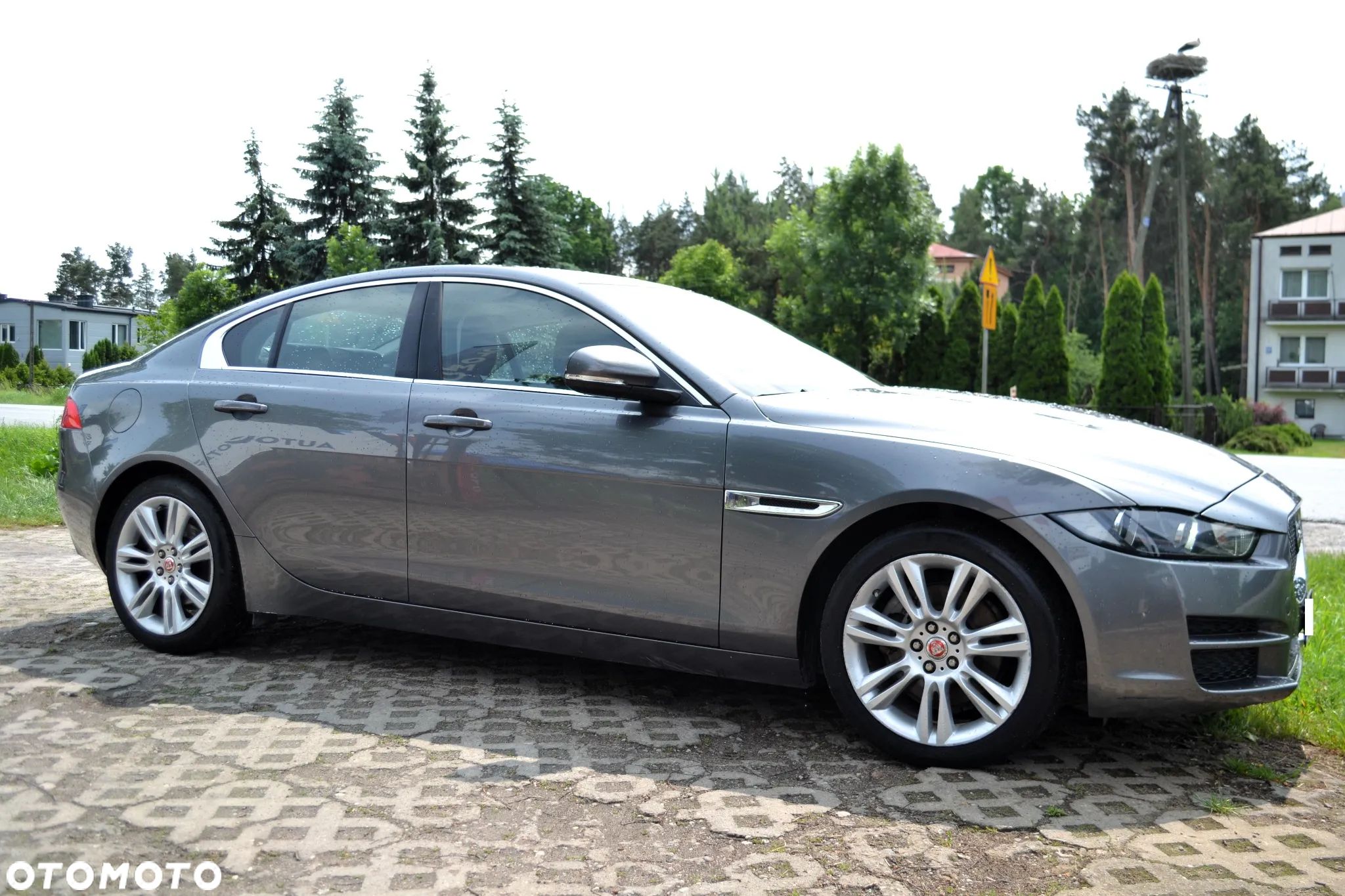 Jaguar XE 20d Prestige - 1