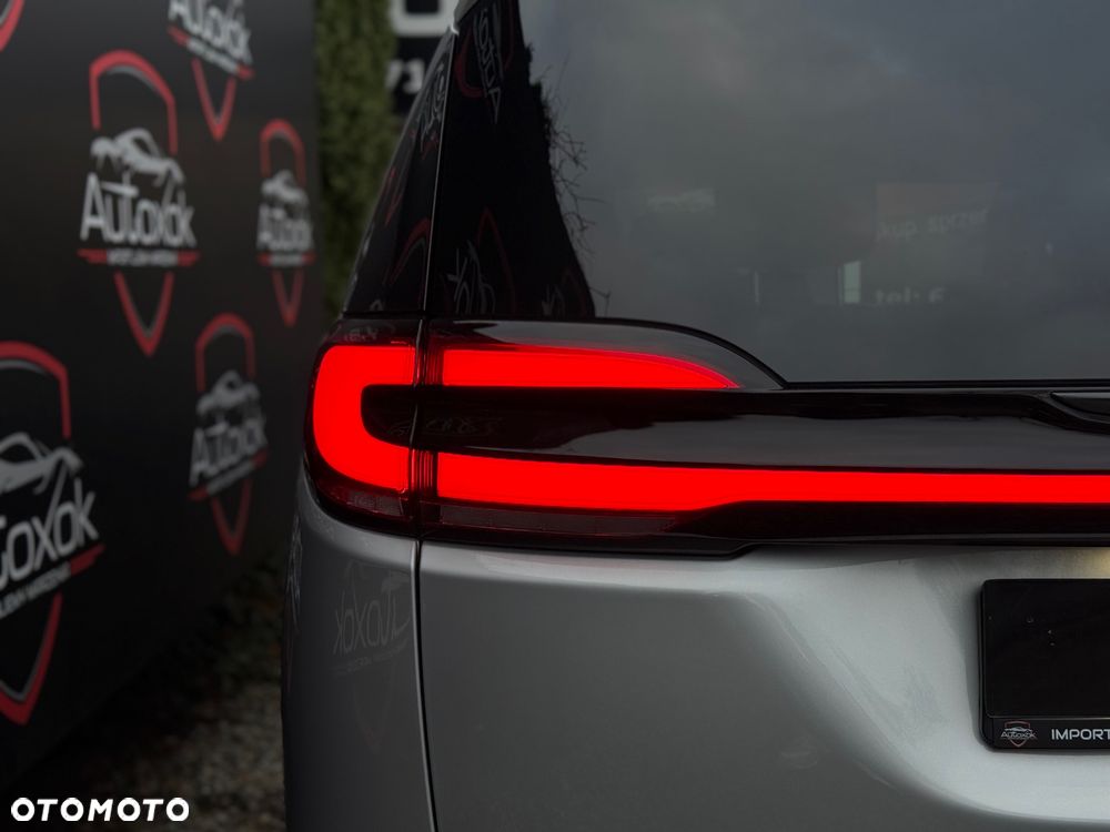 Chrysler Pacifica - 18