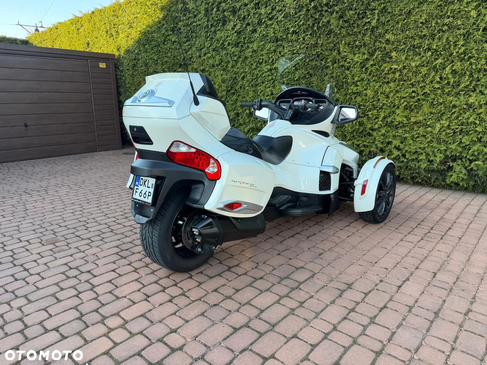 Can-Am Spyder - 5