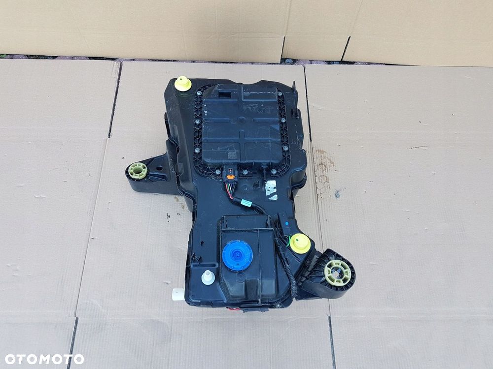 ZBIORNIK ADBLUE CITROEN BERLINGO PEUGEOT PARTNER RIFTER - 1