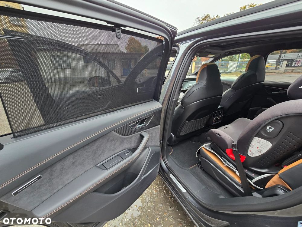 Audi SQ7 - 15
