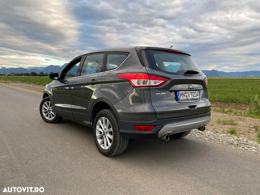 Ford Kuga - 4