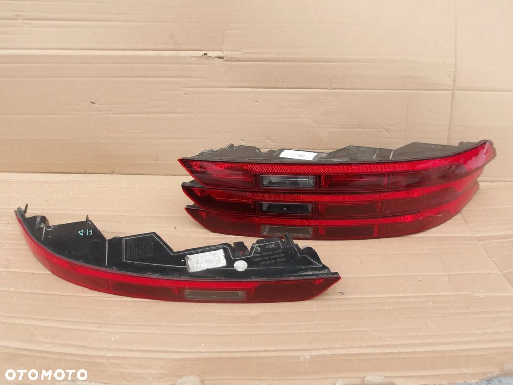 LAMPA TYL W ZDERZAK AUDI Q5 II 80A945070B 80A945069B - 1