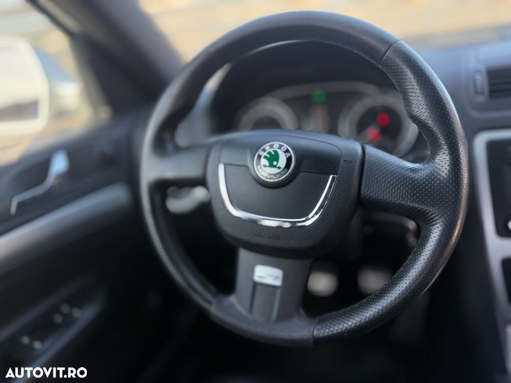 Skoda Octavia - 8