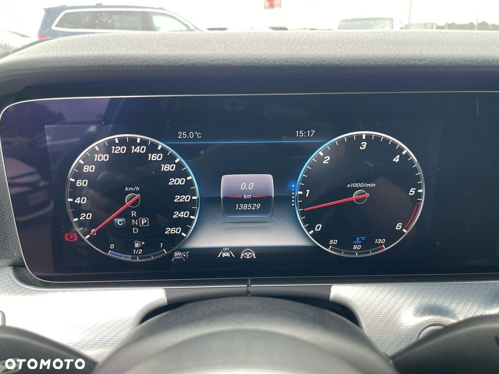 Mercedes-Benz Klasa E 400 d 4-Matic All-Terrain 9G-TRONIC - 8
