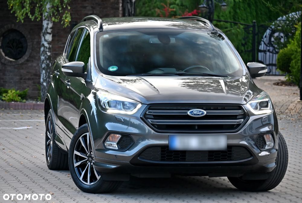 Ford Kuga 2.0 TDCi 4x4 ST-Line - 10