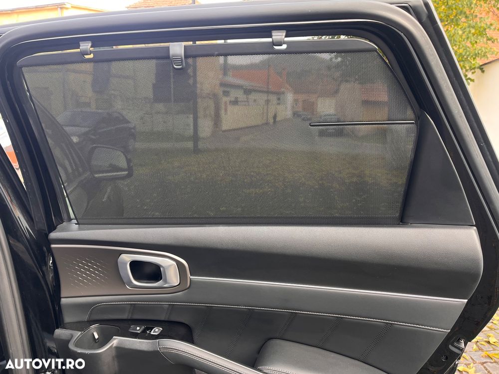 Kia Sorento - 25