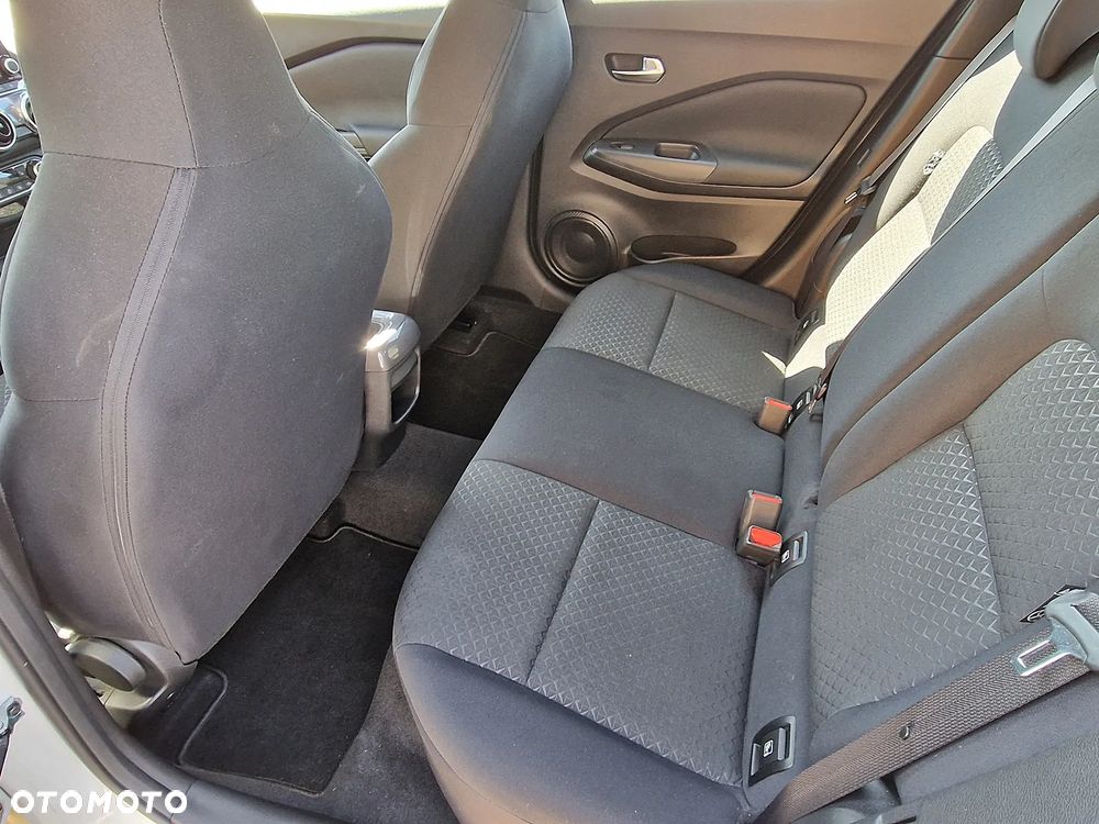 Nissan Juke 1.0 DIG-T Acenta - 10