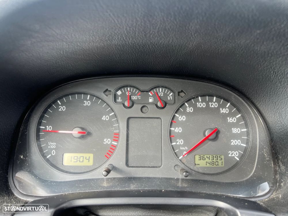 VW Golf 1.9 TDi 25 Anos - 2